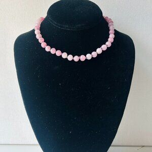 Pink Beaded Choker Necklace – Pastel Vintage-Inspired Style